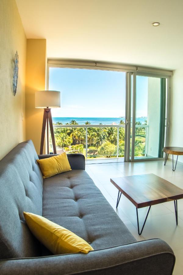 Apartment Beachfront Luxury