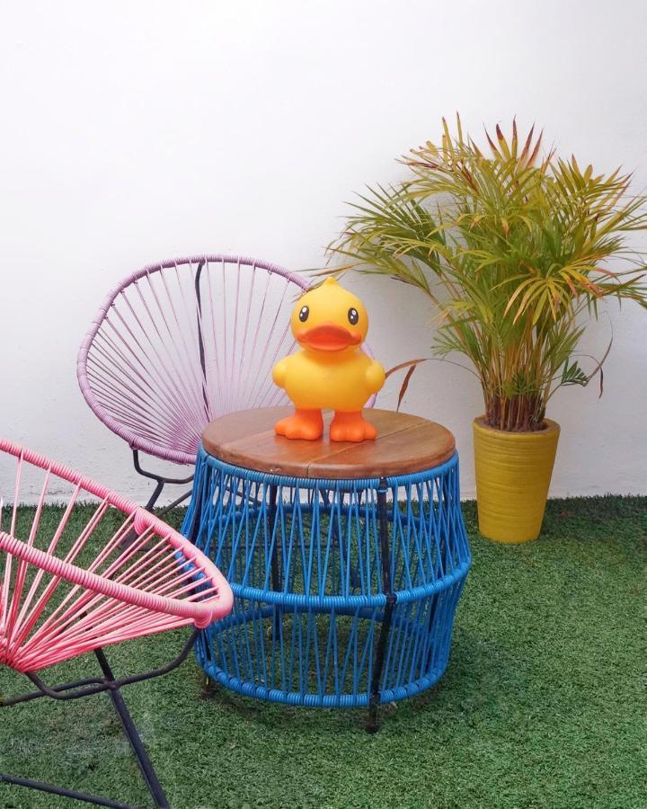 Lucky Duck Pj 3*