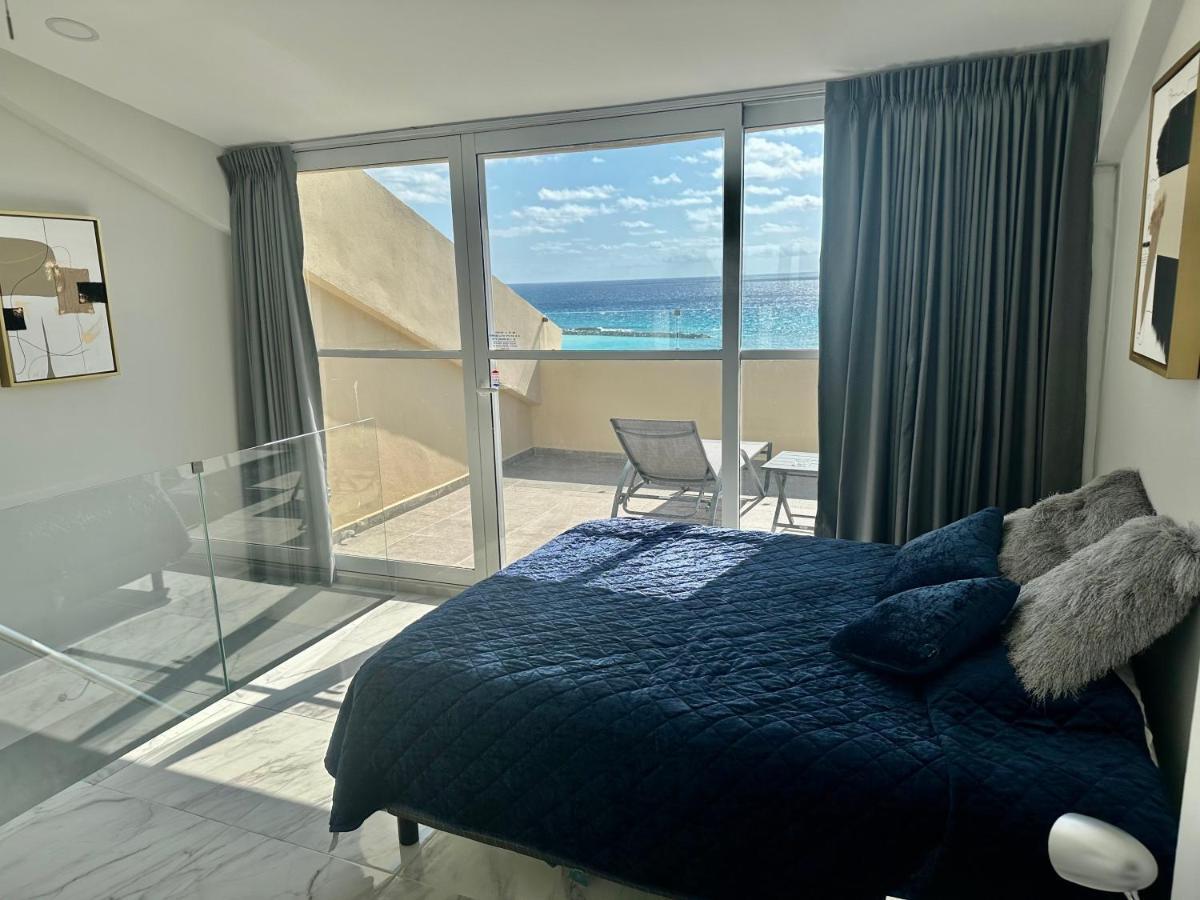 Luxury Caribbean By Salvia Beachfront Apartment