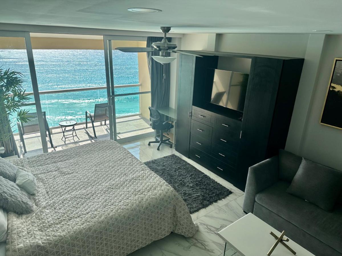 Luxury Caribbean By Salvia Beachfront Apartment