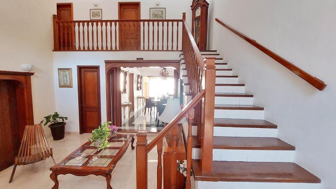 Habitación en casa particular Privadas Y Centricas Con Alberca. Cancún