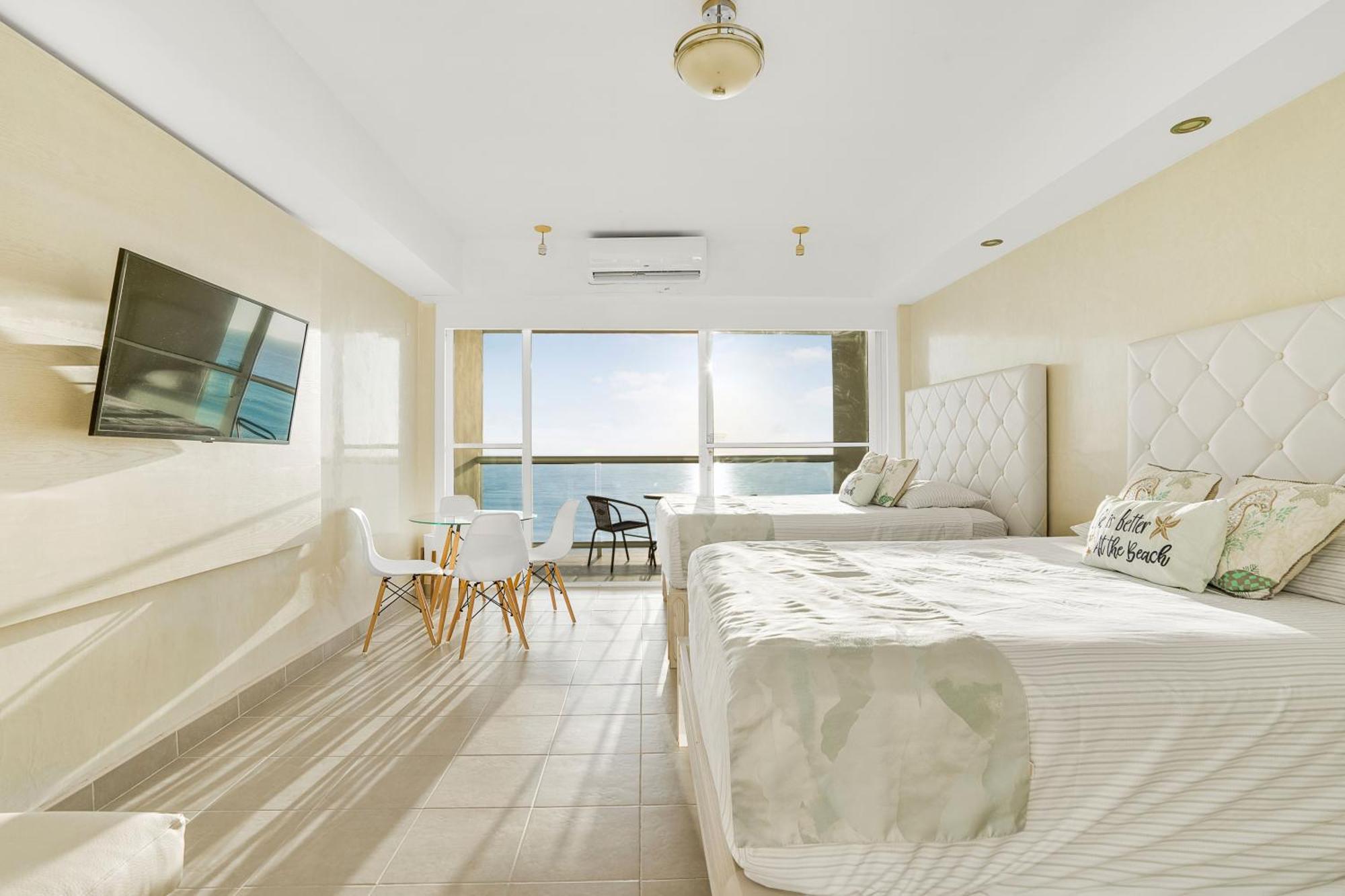 Luxury Caribbean By Salvia Beachfront Apartment