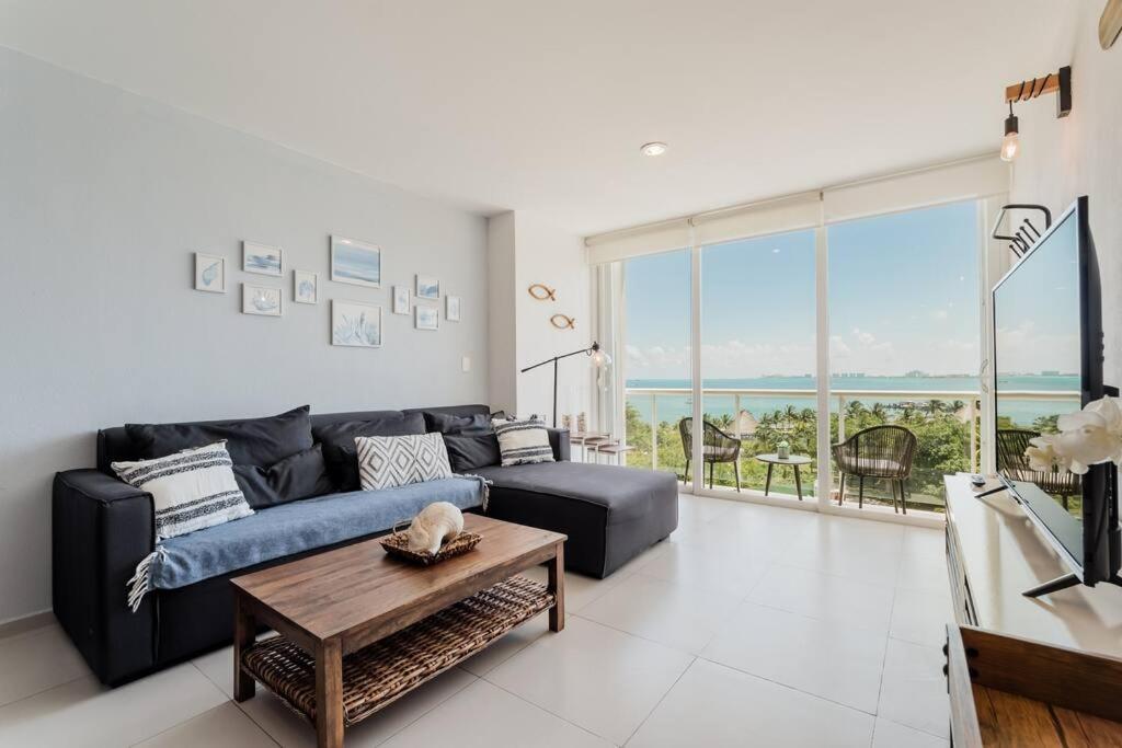 ☆blue Nest- Beachfront By Casa Paraiso☆ *