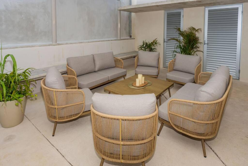 Estudio Moderno En La Av Nader Apartment *