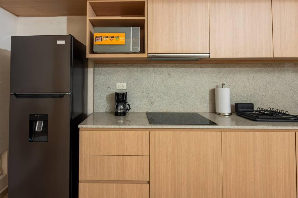 Estudio Moderno En La Av Nader Apartment
