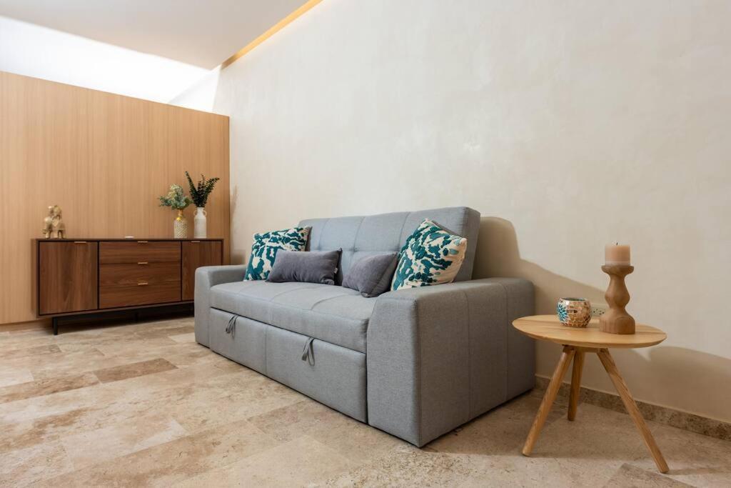 Estudio Moderno En La Av Nader Apartment *