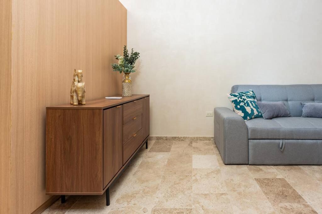 Estudio Moderno En La Av Nader Cancun