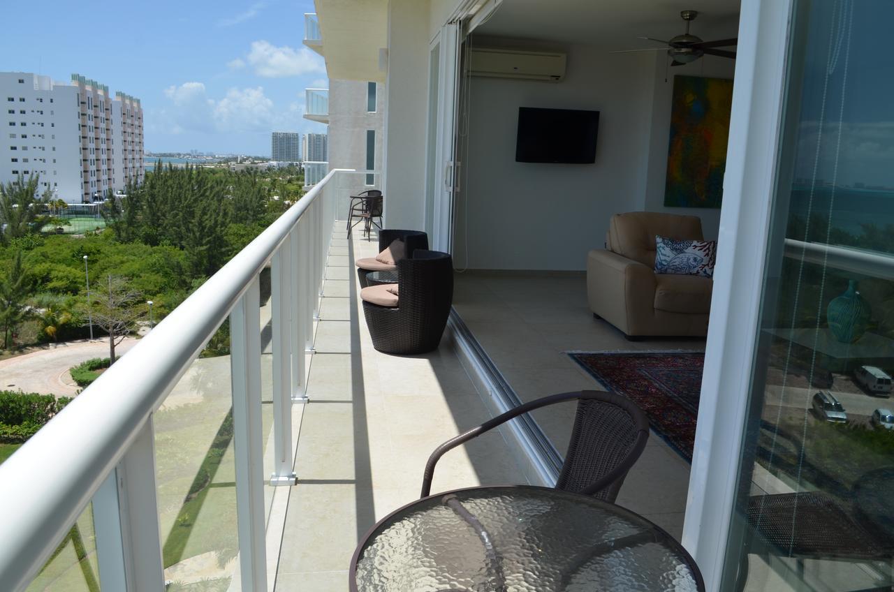 Ocean Front Amara's Condo...best Layout Views * Cancún