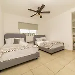 Liverte Condos- Downtown Apartments With Pool
