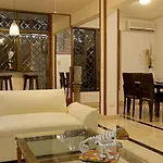Colibri House