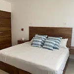 Liverte Cancún downtown