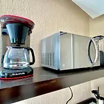 Apartamento cálido y moderno en la entrada de la zona hotelera