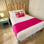 Oceanfront Condo Bm By Andiani