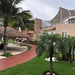 Magnificent View Of The Lagoon, With 7 Pools