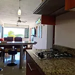 Sea Front 2Br 2Bth Condo, Pool, Kayak And Parking