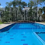 Departamento 2 habitaciones con vista a la piscina by EITA