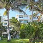 Beachfront Ph+Roof Garden, Ocean & Lagoon Views