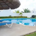 Mi casa es su casa. Casa con acceso a alberca en Cancun