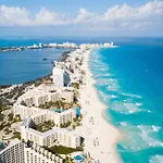 Palma Real House Cancún