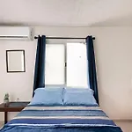Micro Studio Perfect For Backpackers, Couples, 3 Min Drive To Playa El Nino
