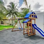 Home & Office Cancun Pool