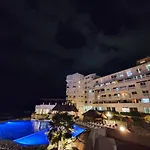 Cancun Plaza Condo Hotel