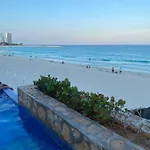 Planta Ocean View Playa Azul