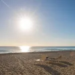Acogedor Condo Con Vista Al Mar