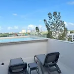 Leu Boutique Condo By Andiani Travel