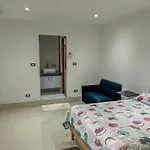 Casa A La Orilla Del Mar