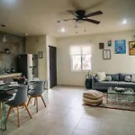 Departamento Planta Baja, Junto A La Alberca En Cancun