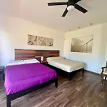 Cancun-Soho B&B