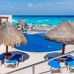 1Br In Villas Marlin, Beach Access And Pools