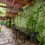 Casa Rubia