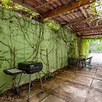Casa Rubia