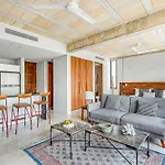 Spacious Large Loft With Pool