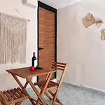 Xikama Studios By Andiani Travel