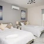 Downtown Suites Cancun