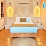 Enigmatic Hotel Experience
