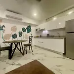 Barcelona Condos 307