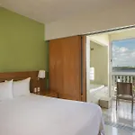 Club Regina Cancun