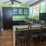 Cozy House Downtown Cancun