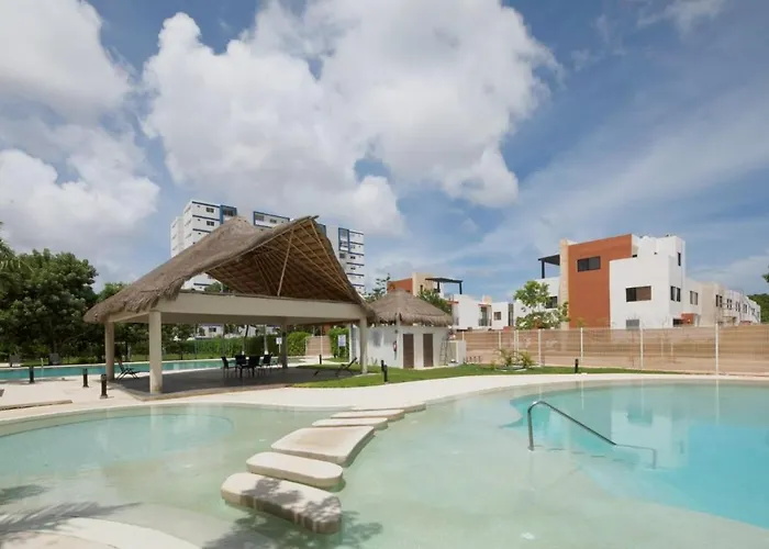 Liverte Cancún downtown