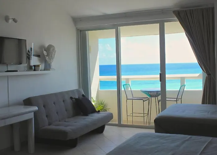 Beachfront Ph+Roof Garden, Ocean & Lagoon Views