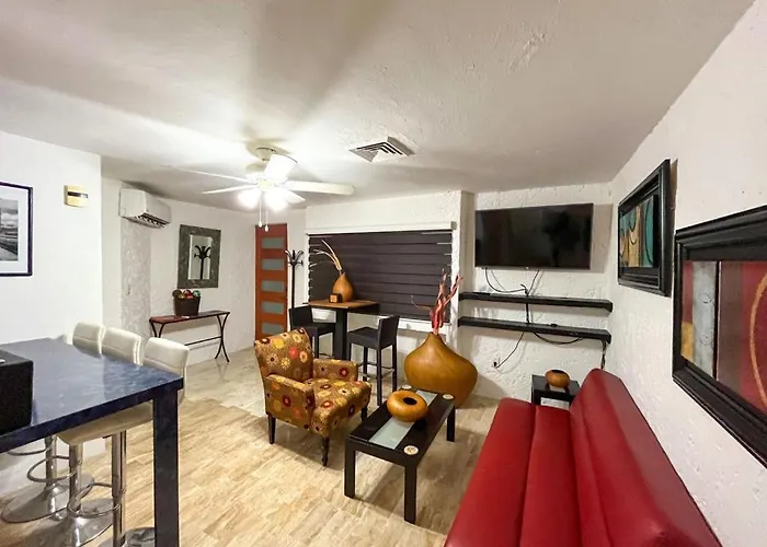 1 Room Apartment in Zona Hotelera (Cancún)
