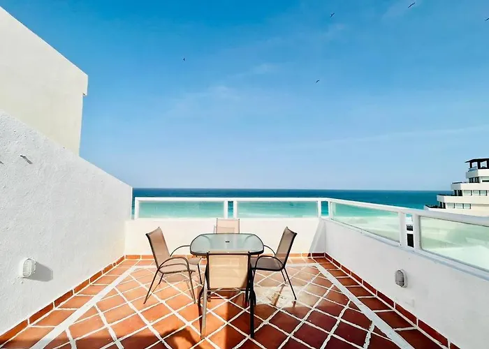 Panoramic Oceanview Private Rooftop Brisas1409