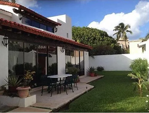 Cancun Villa Allure Access To The Beach