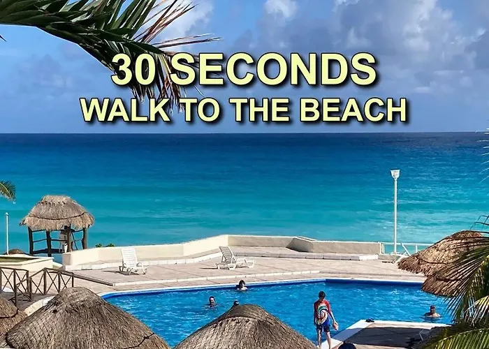 Cancun Oceanfront, Entire Apartment