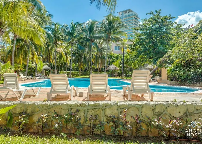 Deluxe Suites At Villas Tropical In Zona Hotelera