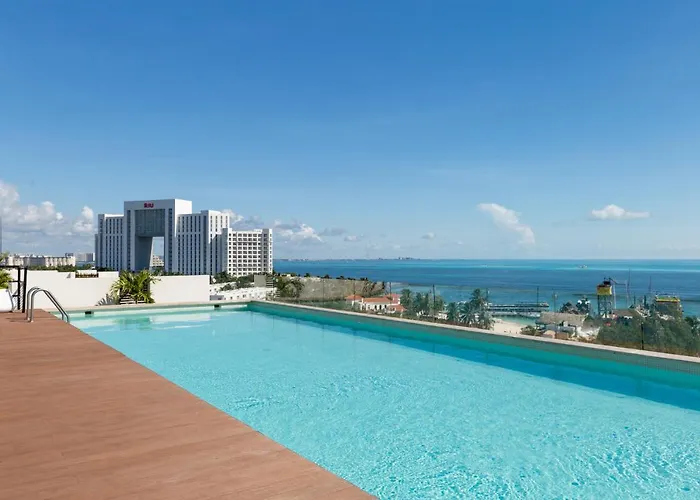 Spectacular View 2Br Apartment - Rooftop Pool
